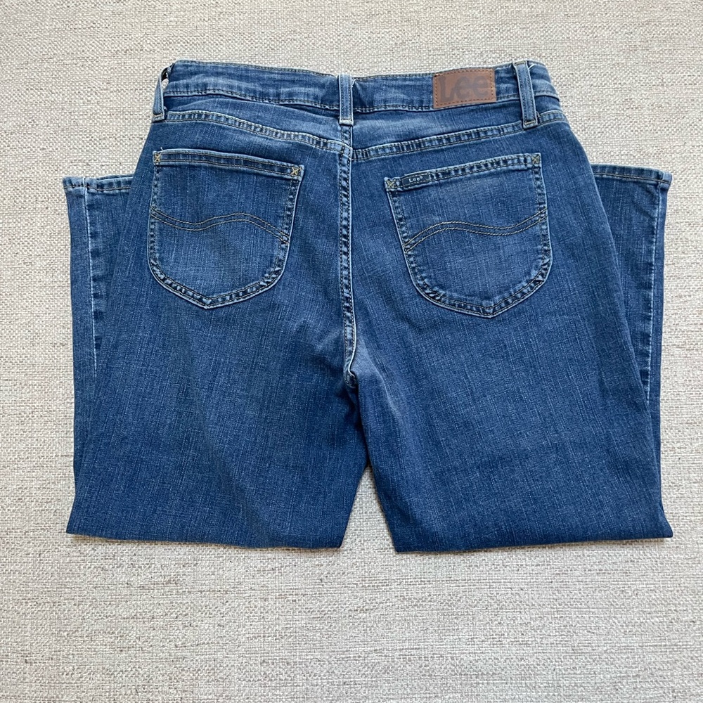 Lee Regular Fit Mid Rise Capri - Picture 2 of 4